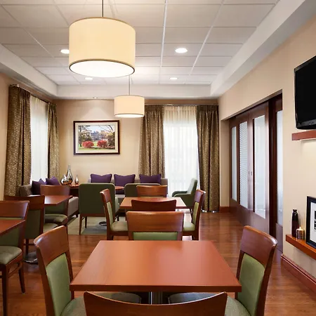 Hampton Inn Geneva-2